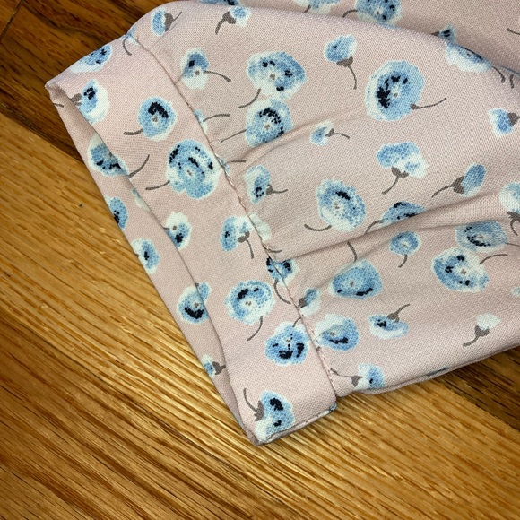 PINK FLORAL 🌸 TOP - Picture 7 of 7